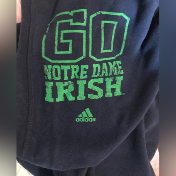 Notre Dame zip up hoodie. - Picture 6 of 6